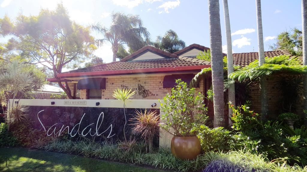 Sandals Guest House Byron Bay Extérieur photo